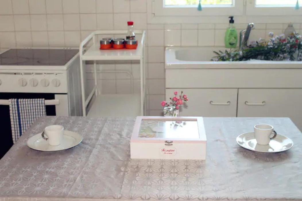 Maison Calme Et Idealement Placee Caen/St Contest Cambes-en-Plaine エクステリア 写真